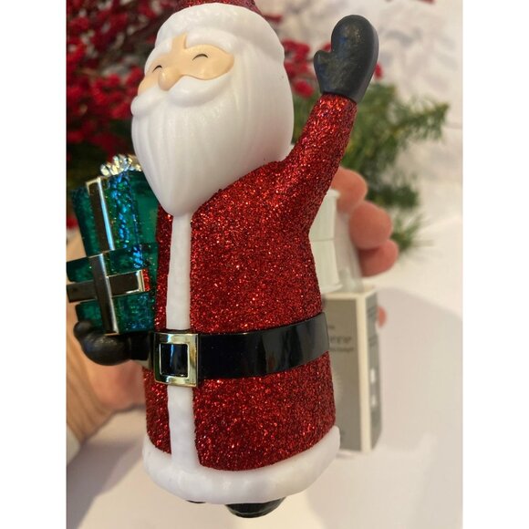 Bath & Body Works “Santa with Presents” Nightlight Wallflower Plug -New with tag - Picture 4 of 10